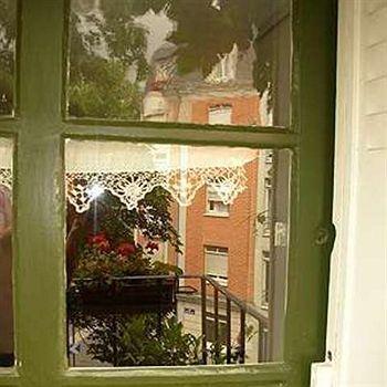 Bed & Breakfast La Campagne A Paris Exterior foto